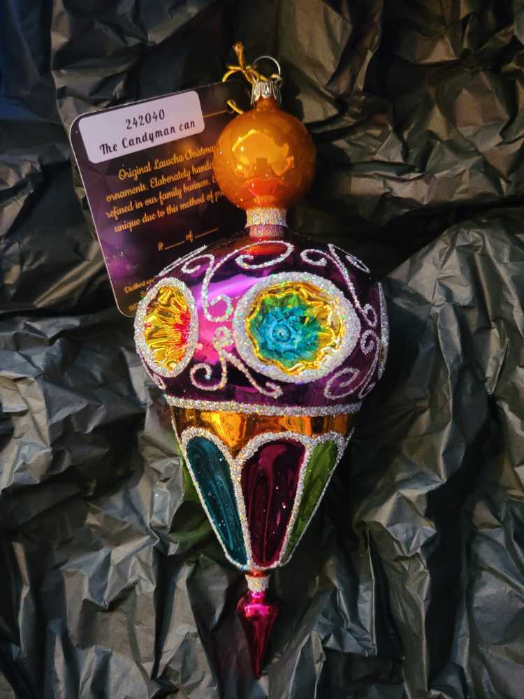 Lenox Lit Elf Scene Ornament 4.25” Lights Up Holiday Lighted