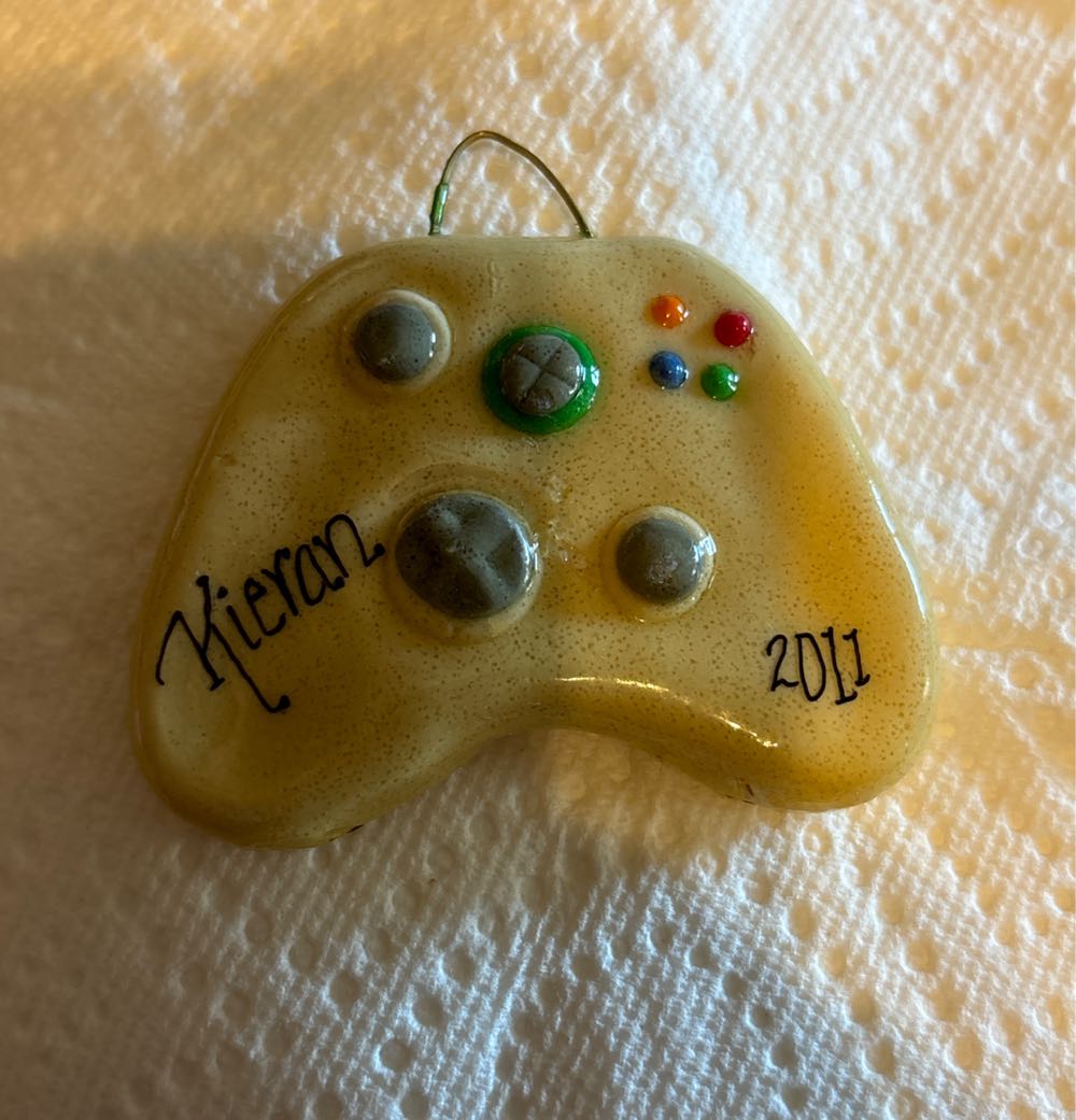 Controller  ornament collectible - Main Image 1