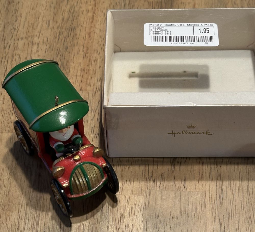 Santa’s Rooftop Deliveries 1981 - Hallmark Keepsake Ornament ornament collectible - Main Image 2