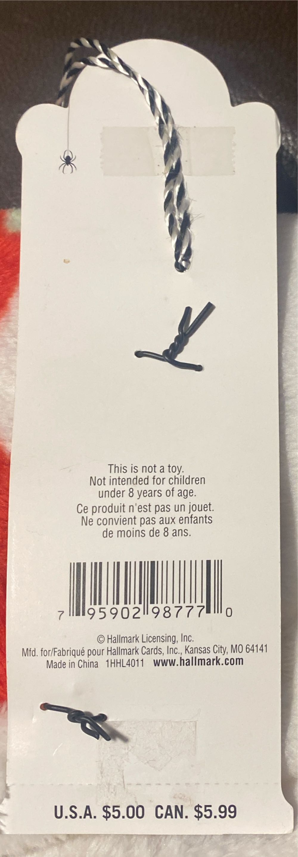 Hallmark Treats No Tricks Halloween Ornament - Halloween (Halloween, Jack O Lantern, Candy Corn) ornament collectible [Barcode 795902987770] - Main Image 2