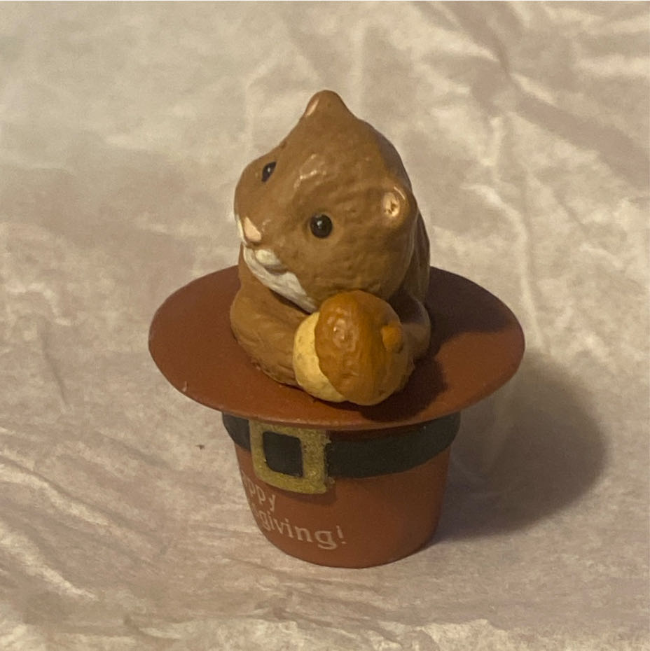 Merry Miniature Thanksgiving Squirrel In Pilgrim Hat - Merry Miniatures (Thanksgiving, Pilgrim) ornament collectible - Main Image 3