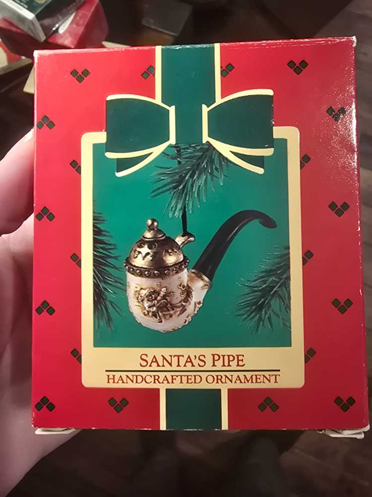 Hallmark Keepsake Cleveland Browns NFL 1999 Chipmunk