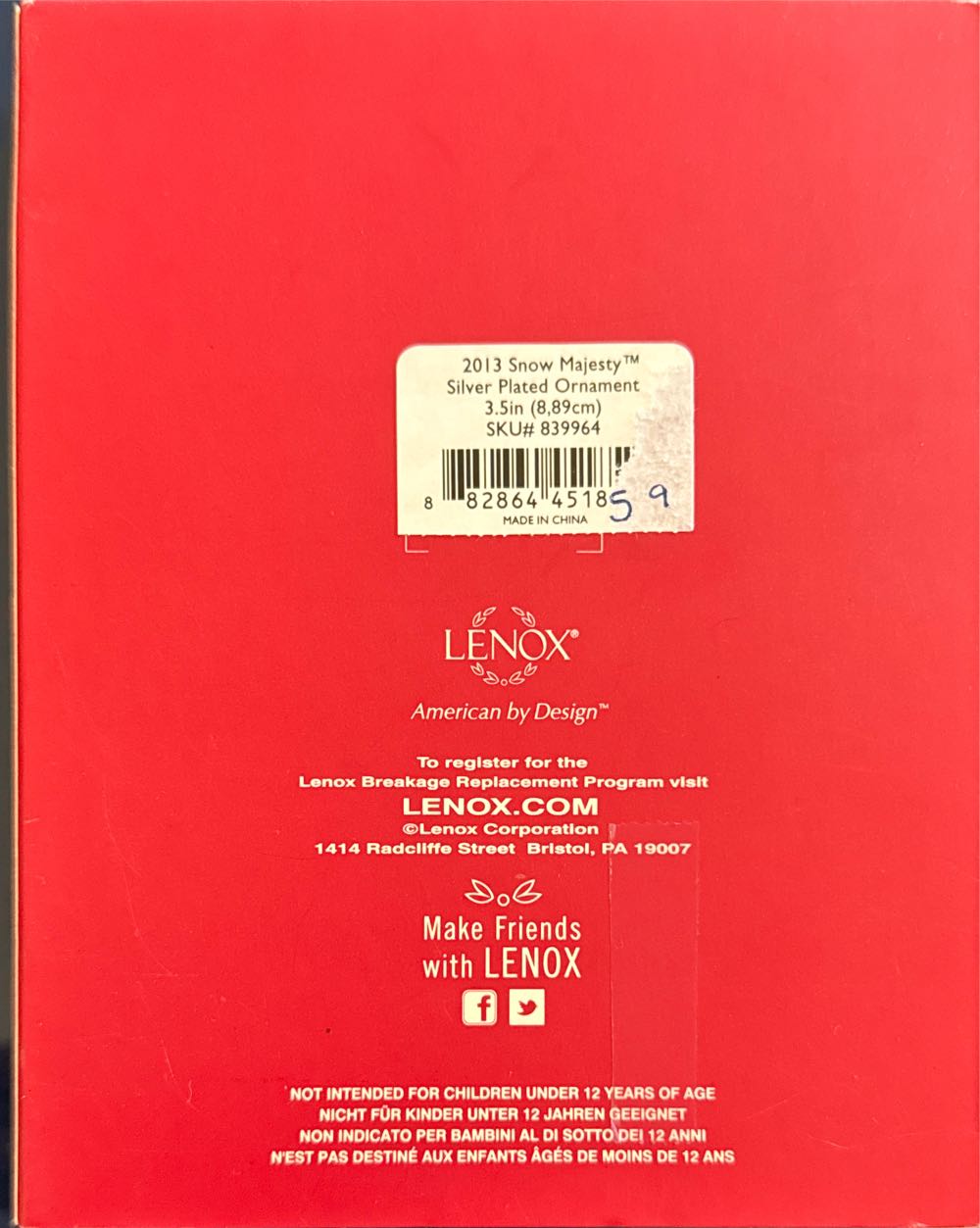 Lenox 2013 Snow Majesty 3.5 Inch Snowflake - Snow Majesty (Snowflake) ornament collectible [Barcode 882864451859] - Main Image 2