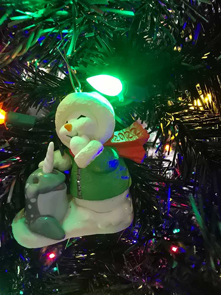 Anri  Italy Minnie Moon Ornament 