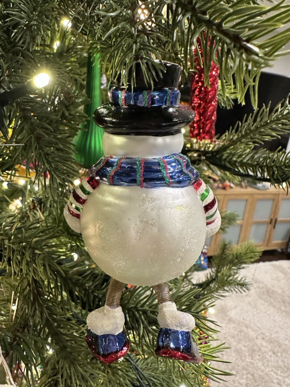 Footloose And Frost Free Snowman - 1010721 (Radko) ornament collectible - Main Image 2