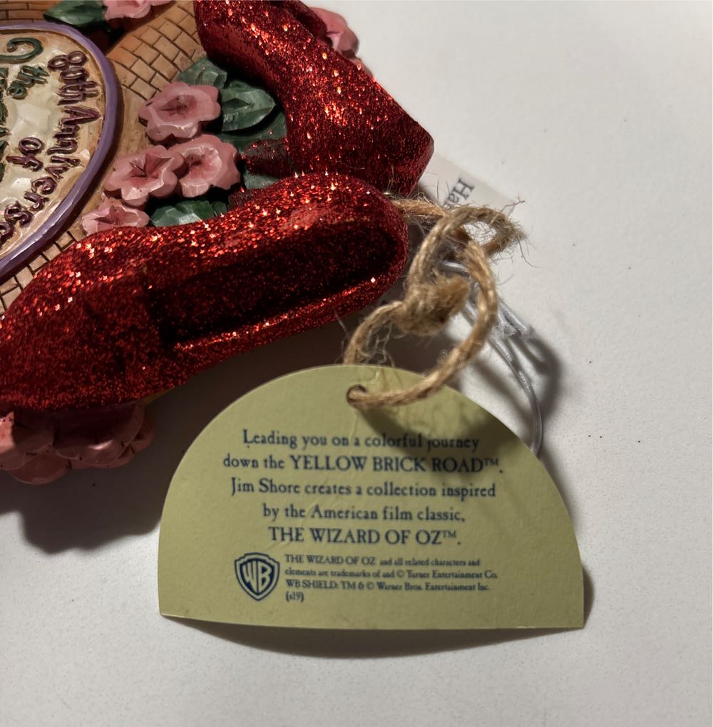 Jim Shore -The Wizard Of Oz - 80th Anniversary - The Wizard Of Oz (The Wizard Of Oz) ornament collectible [Barcode 028399195336] - Main Image 3