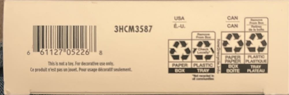 Harry Potter Hogwarts School Of Witchcraft And Wizardry Christmas Ornament Premium Metal - Premium Hallmark Ornament (Harry Potter) ornament collectible [Barcode 661127052268] - Main Image 3