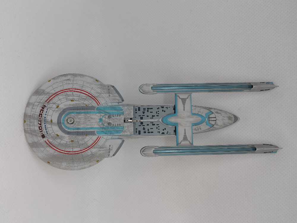 ST USS Enterprise NCC-1701-B (Nexus Damage)  ornament collectible - Main Image 1