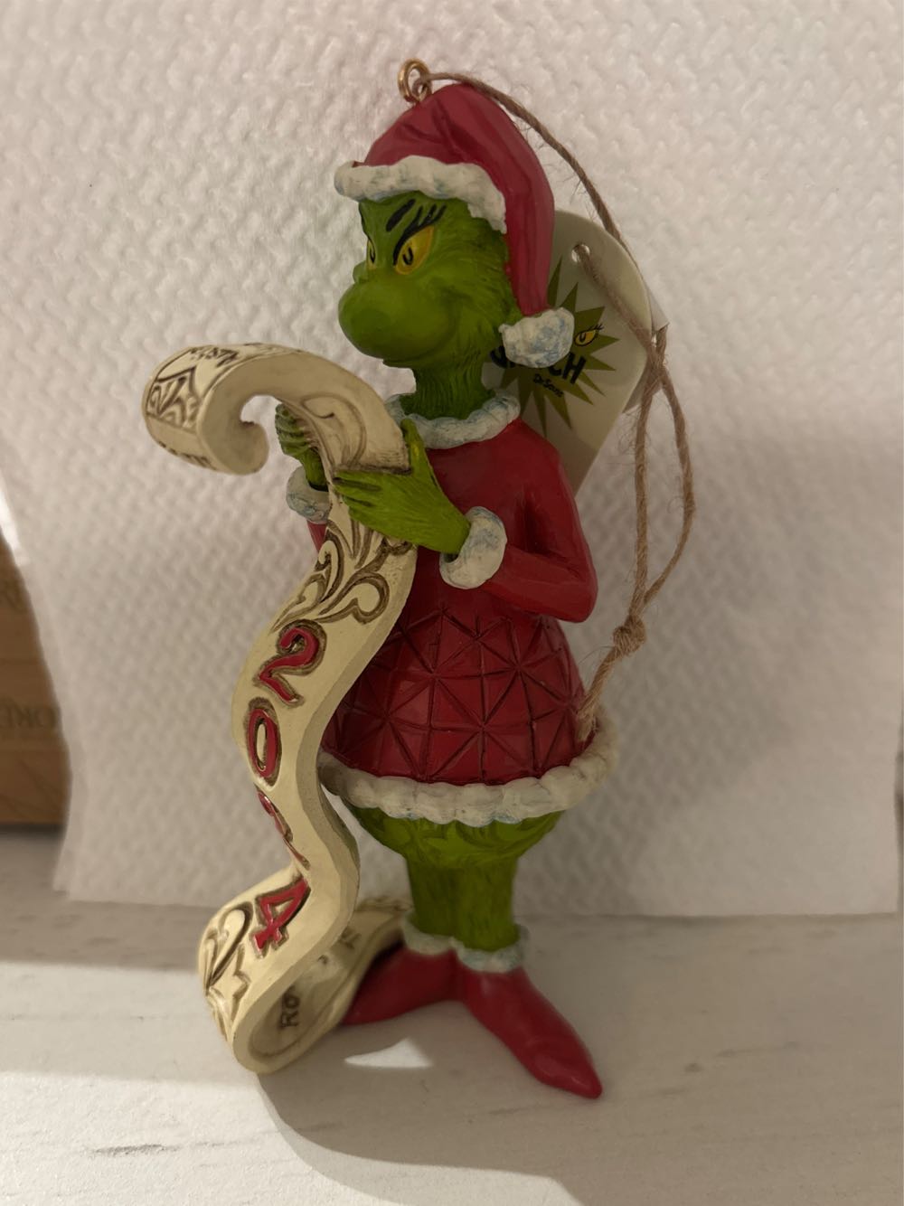 Enesco Jim Shore Grinch Holding The List 2024 Dr. Seuss  ornament collectible [Barcode 028399401826] - Main Image 2