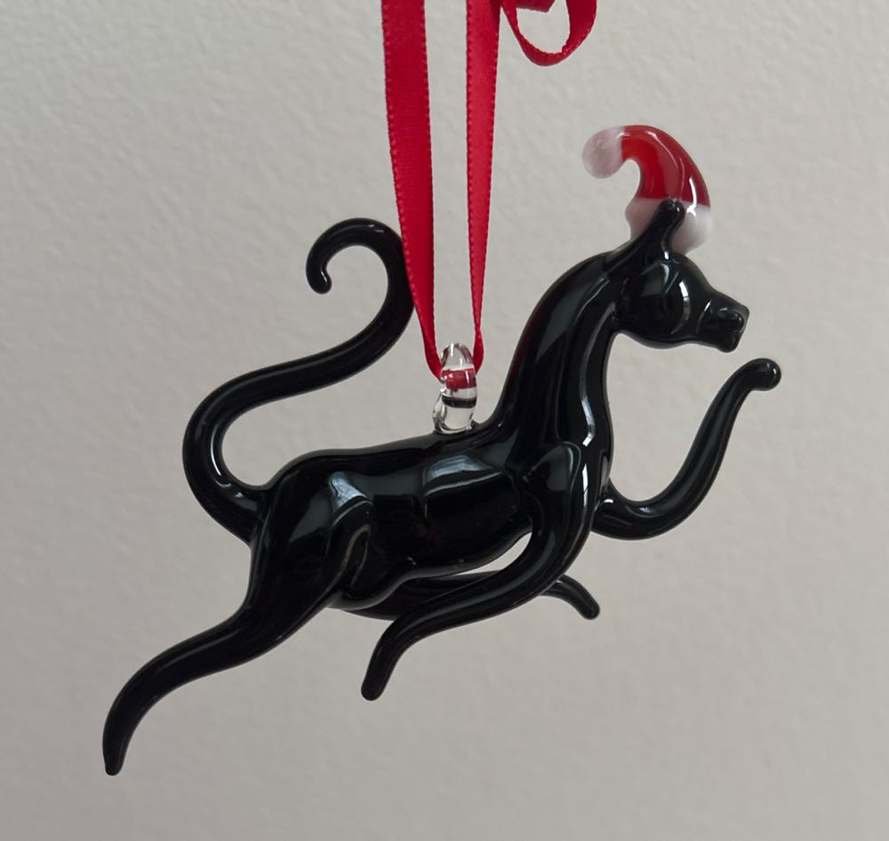 Santa’s Kitten  ornament collectible - Main Image 2