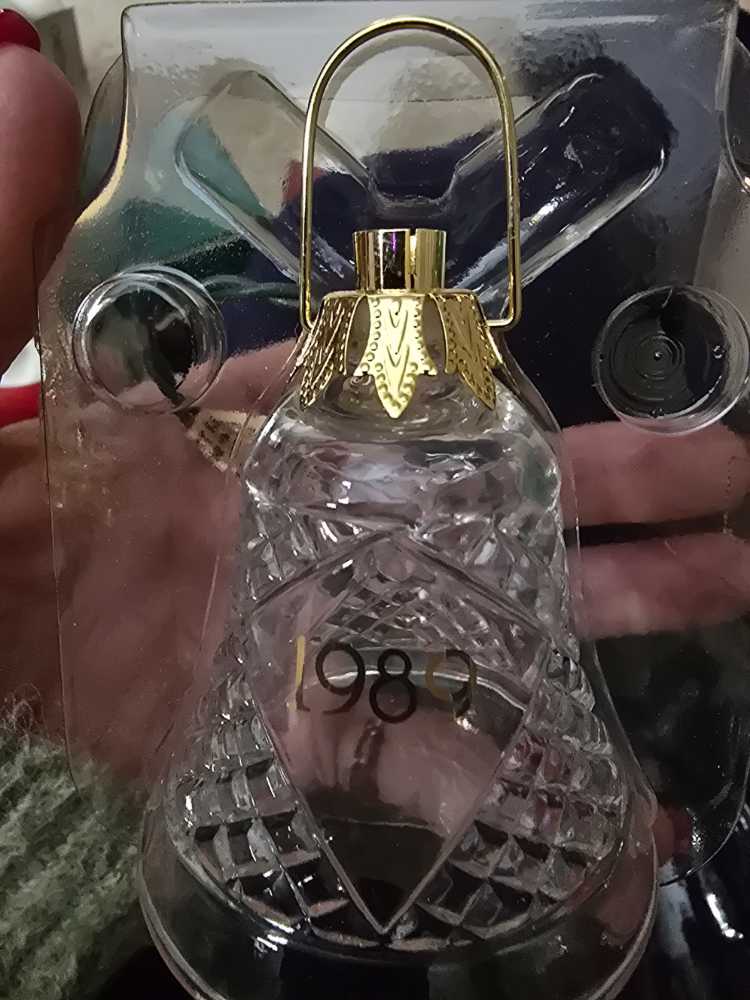 Holiday Bell 1989  ornament collectible - Main Image 3