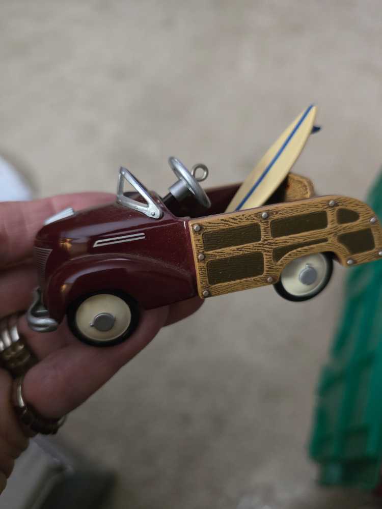 1939 GARTON Ford Station Wagon  ornament collectible - Main Image 3