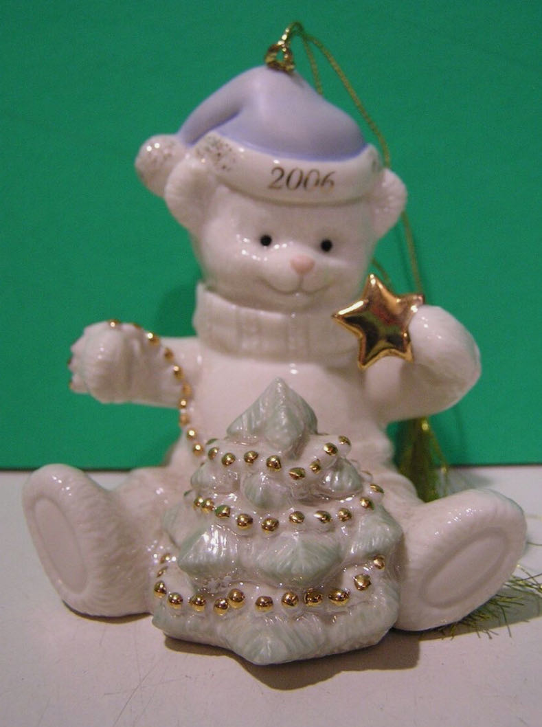 Lenox Ceramic Holiday Truck With Christmas Tree