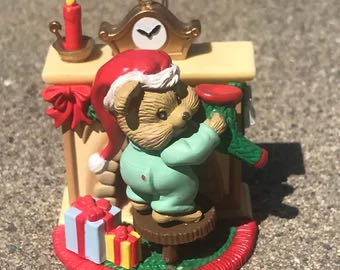 Stockings Were Hung - Retro (Animals) ornament collectible - Main Image 2