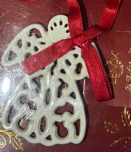 Santa On Duty Lifegaurd Chair