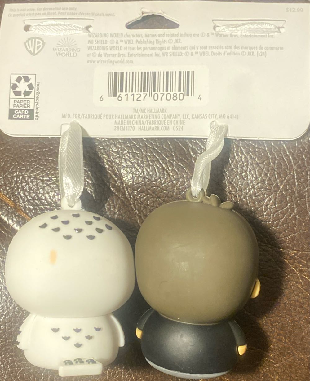 Hallmark Better Together Harry Potter & Hedwig Magnetic Ornament Set - Better Together (Harry Potter) ornament collectible [Barcode 661127070804] - Main Image 2