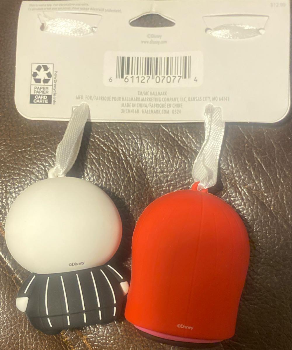 Hallmark Better Together Jack & Sally Magnetic Ornament Set - Better Together (Tim Burton’s The Nightmare Before Christmas) ornament collectible [Barcode 661127070774] - Main Image 2