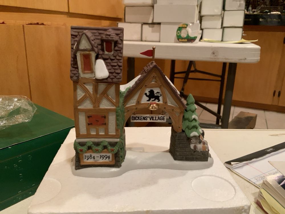 Squishmallows Official Kellytoy 4.5 Inch Soft Plush Squishy Toy Animals Nick Santa Claus