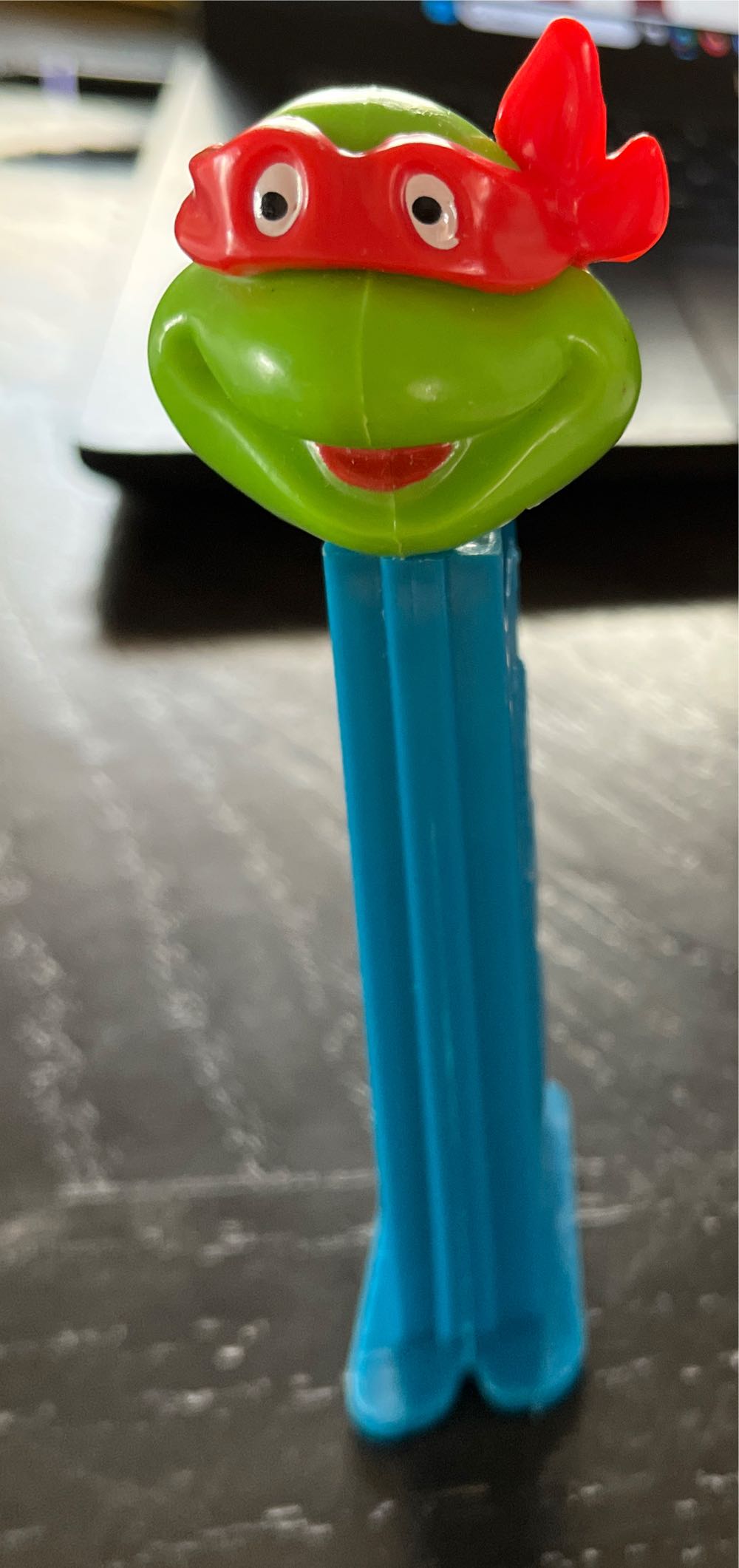 Teenage Mutant Ninja Turtles - Raphael Happy - Teenage Mutant Ninja Turtle pez collectible - Main Image 3