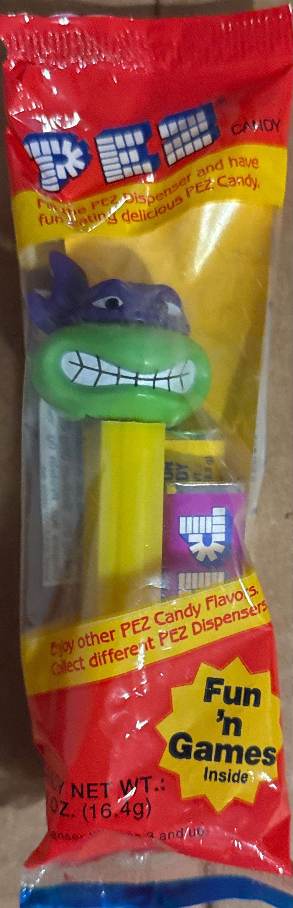 TMNT - Donatello Angry - Yellow - China - TMNT pez collectible - Main Image 2