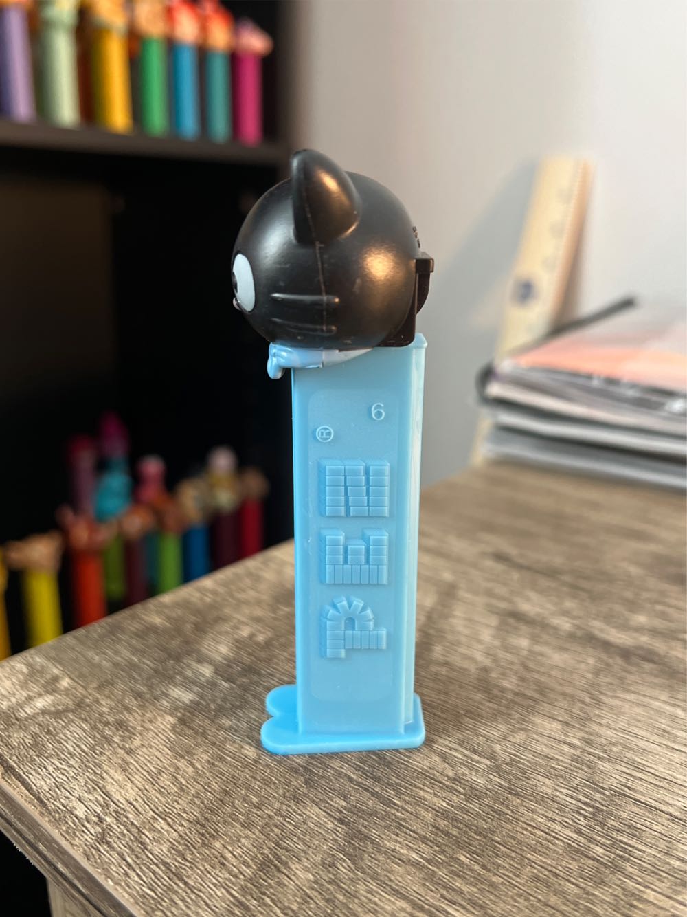 Hello Kitty: Chococat - Hello Kitty pez collectible - Main Image 3