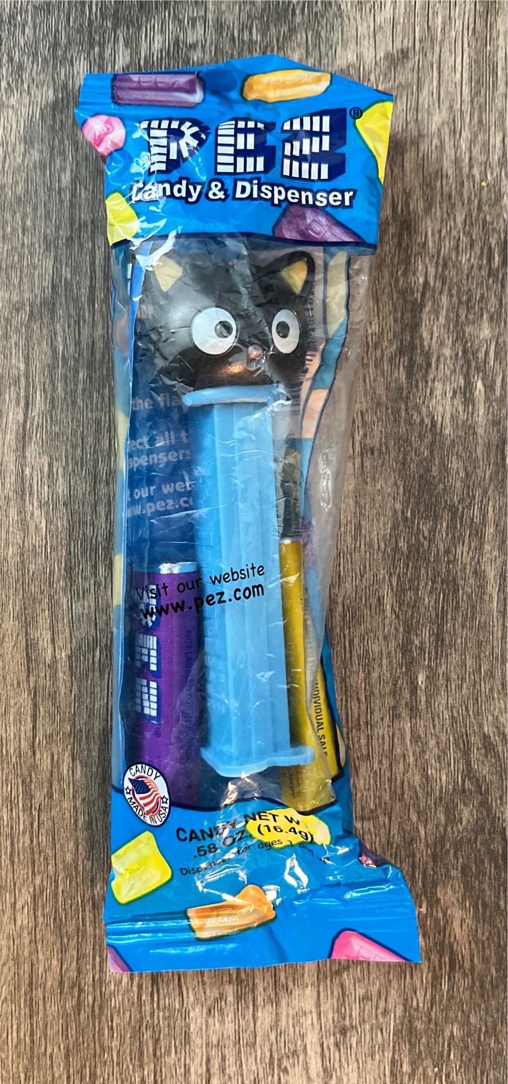 Hello Kitty: Chococat - Hello Kitty pez collectible - Main Image 4