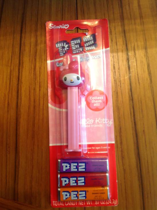 Hello Kitty - Hello Kitty pez collectible - Main Image 2