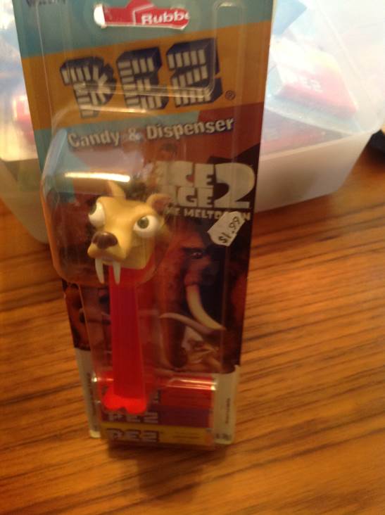Ice Age - Scrat - Ice Age pez collectible - Main Image 2