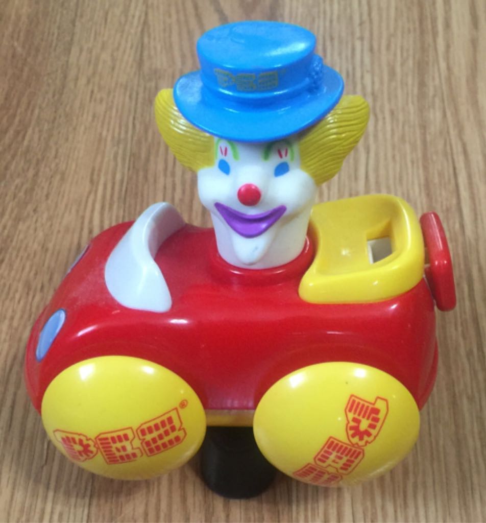 Peter Pez (2) - Pop N Push Car (complete) pez collectible - Main Image 2