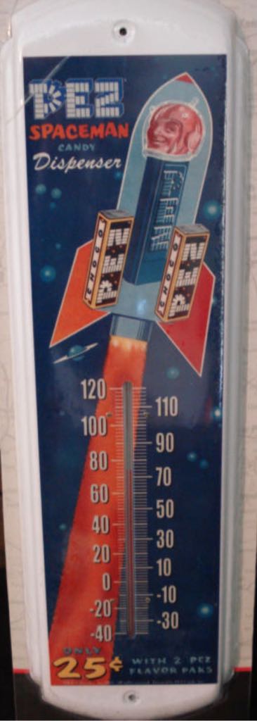Spaceman Thermometer - Spaceman pez collectible - Main Image 2