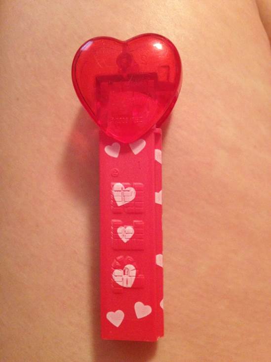 Be Mine Dark Pink Crystal Heart Dark Pink Stem White Hearts - Heart pez collectible - Main Image 2