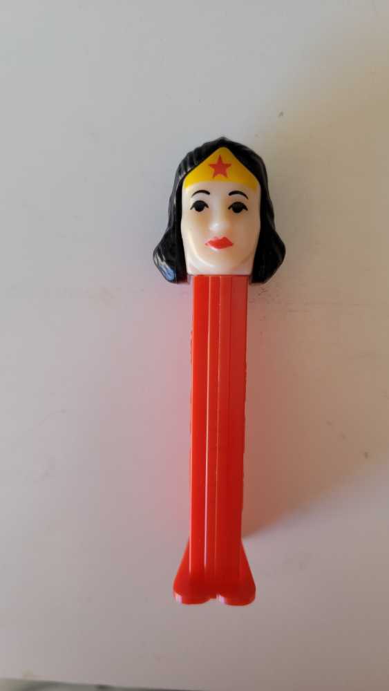 Wonder Woman - DC Superheroes & Villains pez collectible - Main Image 3