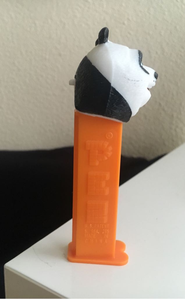 Kung Fu Panda: Monkey - Kung Fu Panda pez collectible - Main Image 2