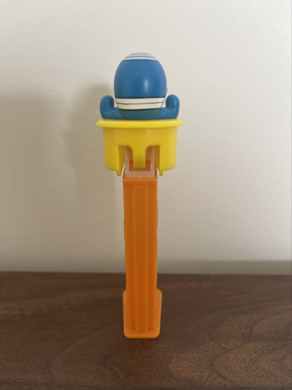 Mr. Bump - Sanrio - Mr. Men - Click & Play pez collectible - Main Image 2