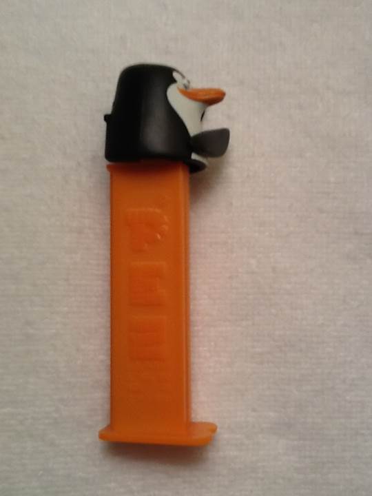 Madagascar - Penquin - Dreamworks - Madagascar pez collectible - Main Image 2