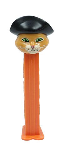 Puss In Boots - Shrek pez collectible - Main Image 2