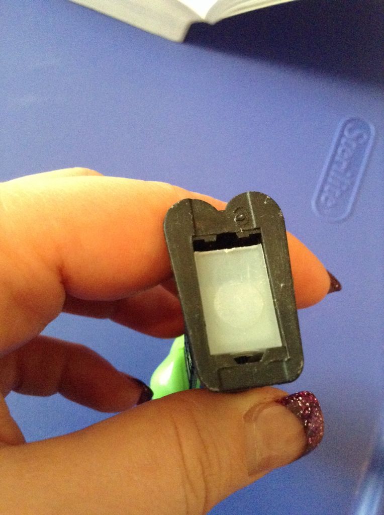 Donatello (2) - Teenage Mutant Ninja Turtles S2 (complete) pez collectible - Main Image 2