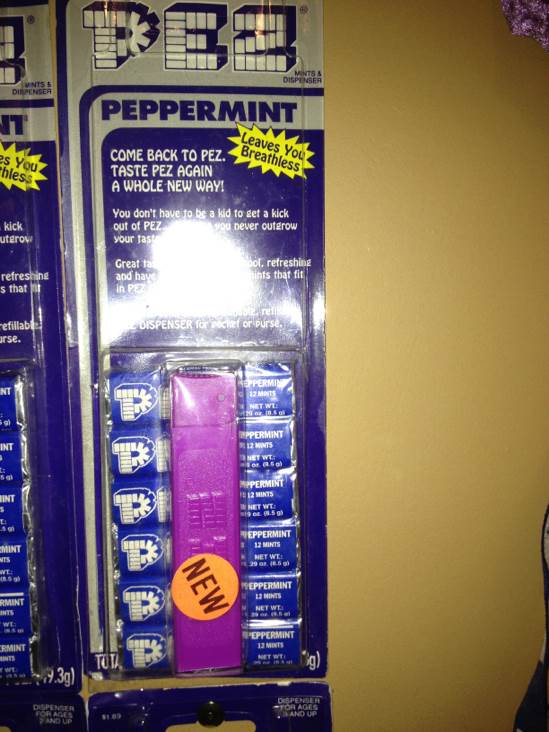 Pez - Regular Remake, purple pull-back, Japanese, purple stem, smaller white side pin - Pez Original pez collectible - Main Image 2