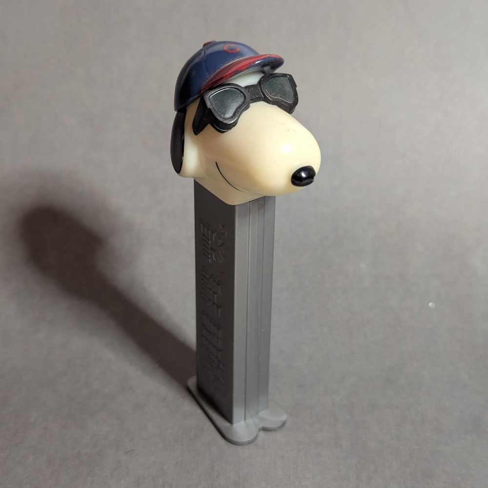 Chicago Cubs/Joe Cool Pez Dispenser Day 2001 - Peanuts PEZ pez collectible - Main Image 2