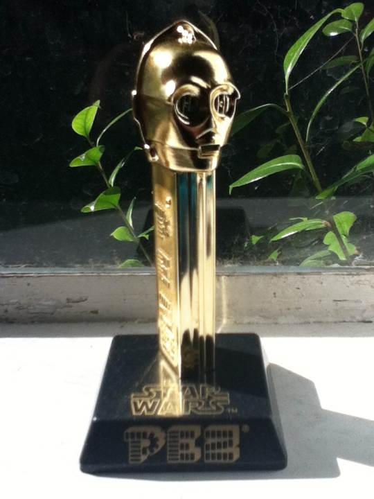 Trucks - Series D R4 Cab - Green With Red Cab