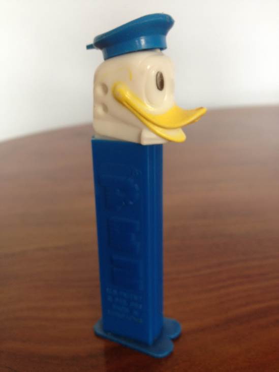 Donald Duck A - Disney pez collectible - Main Image 2