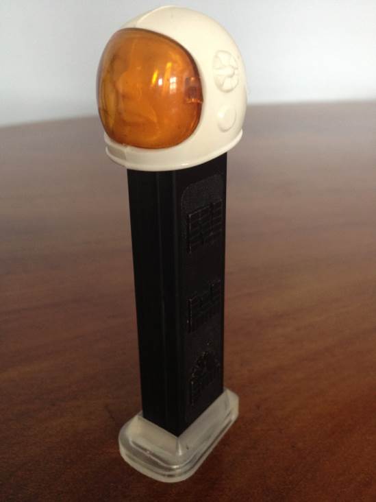Astronaut A  pez collectible - Main Image 2