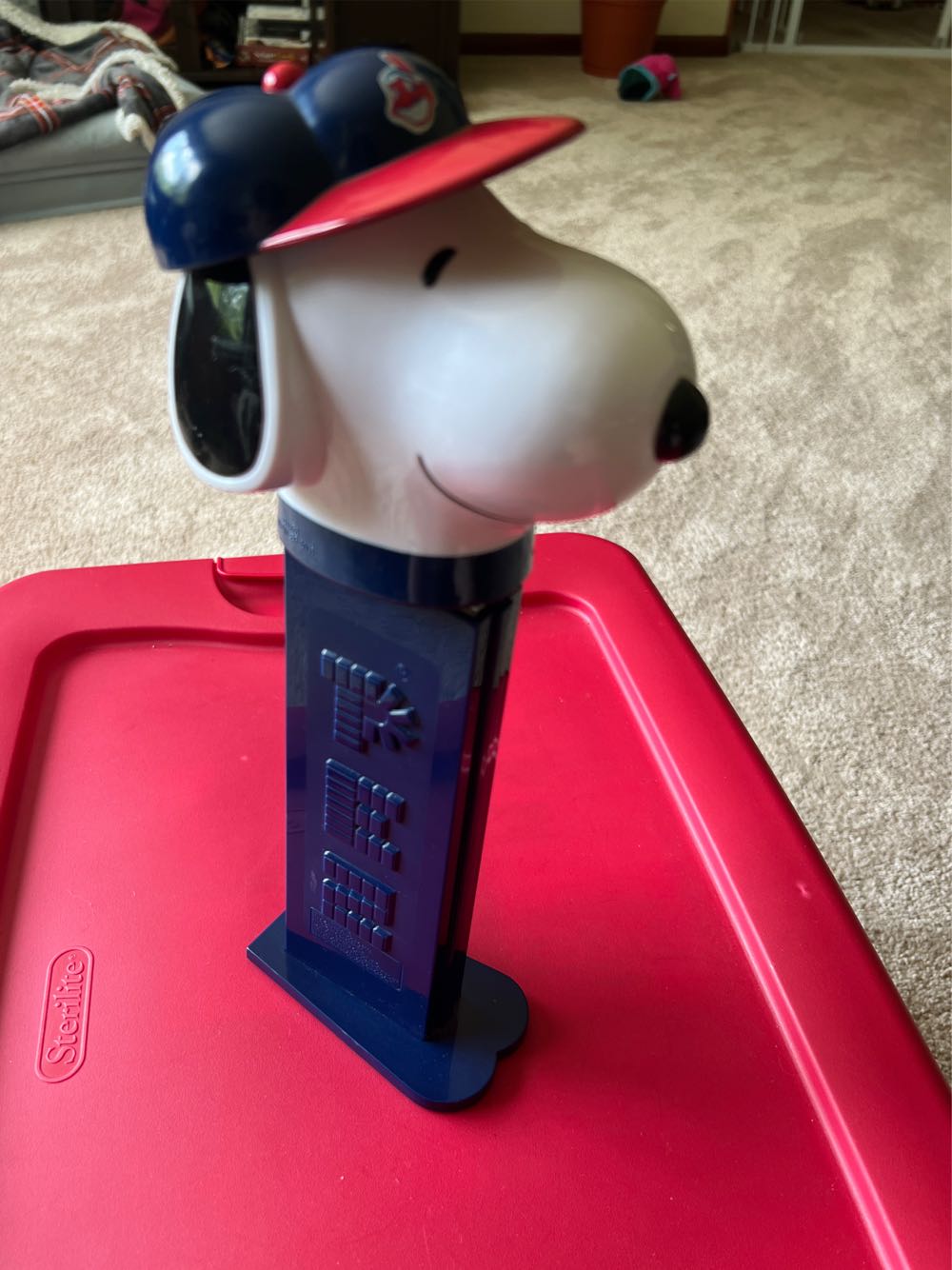 Peanuts - Snoopy - Giant - Cleveland indians - PEANUTS pez collectible - Main Image 3