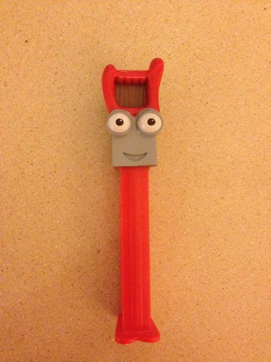 Dusty Handsaw - Handy Manny pez collectible - Main Image 2