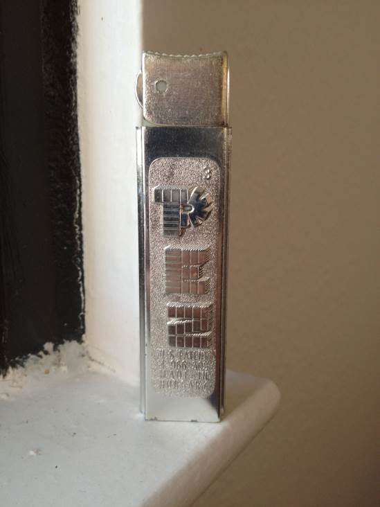 Silver Glow - Retro Regulars pez collectible - Main Image 2