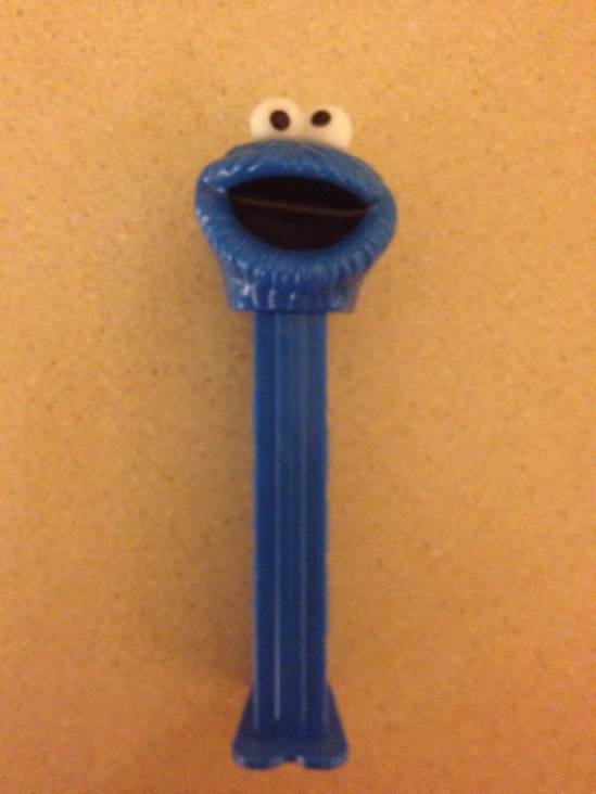 Cookie Monster - Sesame Street pez collectible - Main Image 2