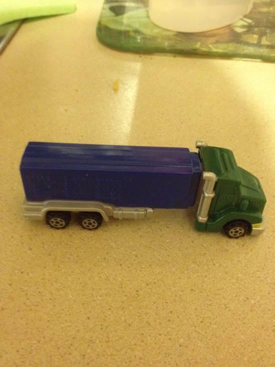 Green Truck - Trucks pez collectible - Main Image 2