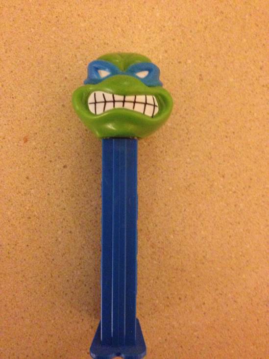 Leonardo - TMNT pez collectible - Main Image 2
