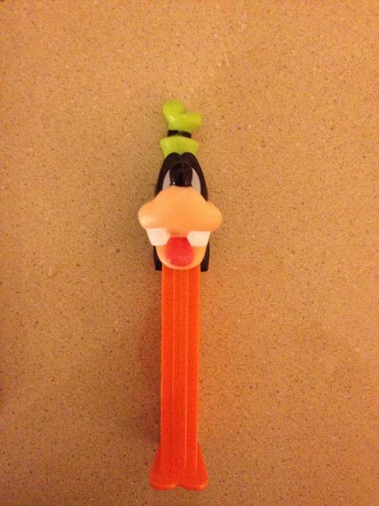Goofy - Disney Classics pez collectible - Main Image 2