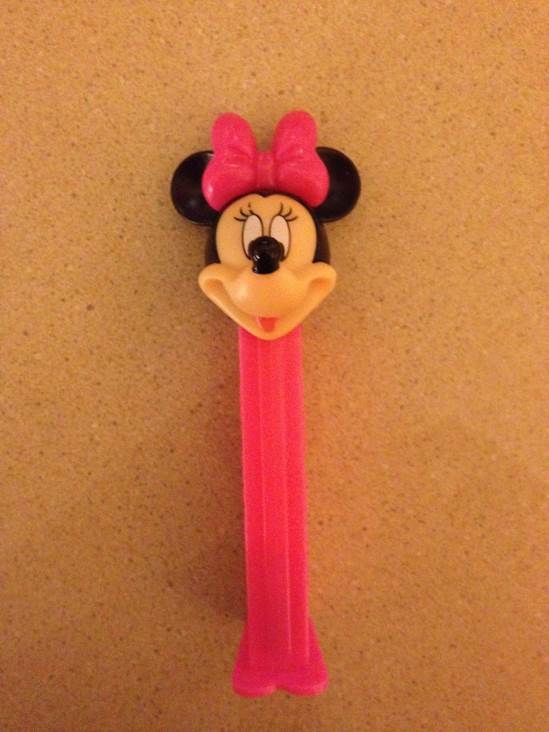 Minnie Mouse A (2) - Disney - Mickey Mouse & Friends pez collectible - Main Image 2